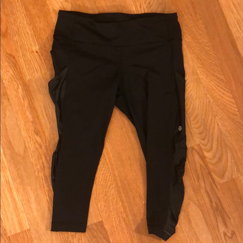 Lululemon crop pants